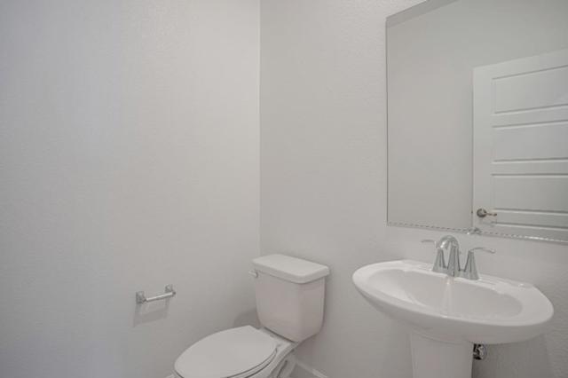 2064 Baker Court, Woodland CA: https://media.crmls.org/mediaz/9ca539fc-62e2-4ef7-a58a-62d5490a3714.jpg