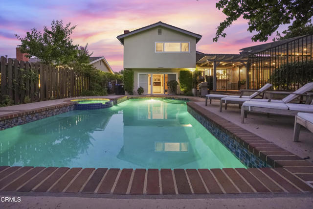 18845 Braemore Road, Porter Ranch CA: https://media.crmls.org/mediaz/9ca79e6f-5c6a-4c08-873a-02fc1eb40305.jpg