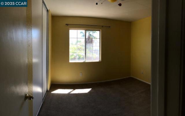 125 Asusena Dr, Palmdale CA: https://media.crmls.org/mediaz/9ca858dc-f5fe-4c96-86a9-615d999b22e0.jpg