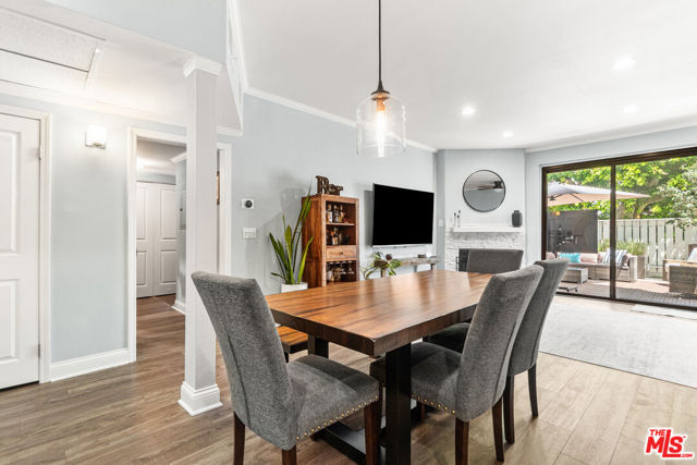 2 Bed Home for Sale in Los Angeles, California