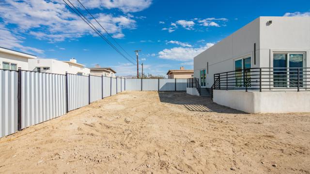 67670 Buckboard Lane, Desert Hot Springs CA: https://media.crmls.org/mediaz/9caa4c2a-e1dd-4b04-9b35-4b9a5381c155.jpg