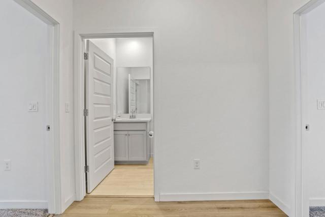 7200 Robins Cove Drive, Stockton CA: https://media.crmls.org/mediaz/9cac4b1f-e615-4eea-95da-080273c828ff.jpg