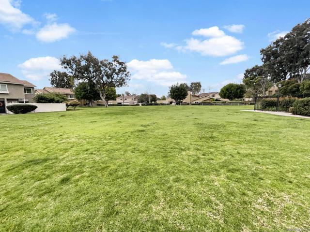 13669 Comuna Drive, Poway CA: https://media.crmls.org/mediaz/9caef483-fc20-483e-a56c-f3bcc02b0bf9.jpg
