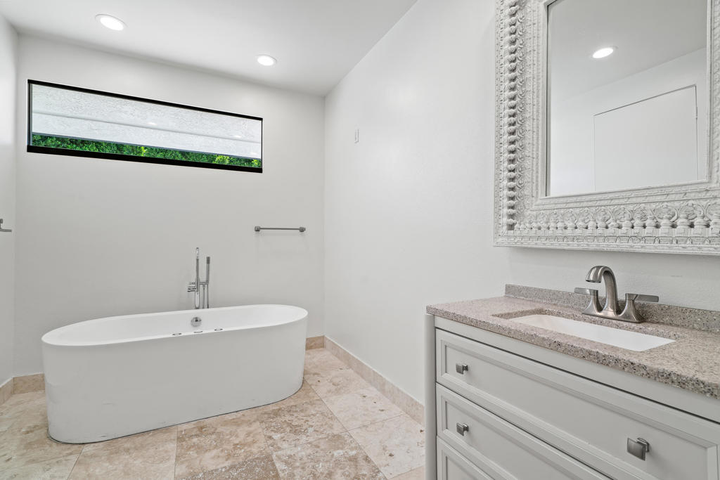 9caf763e 9fca 4457 8b2f 45f051bf257b