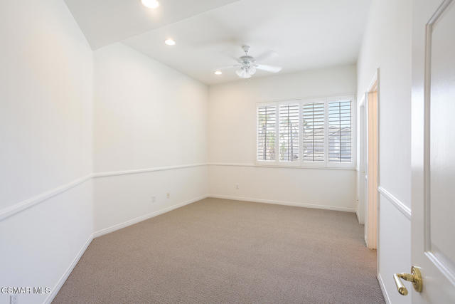 1034 Lambourne Place, Oak Park CA: https://media.crmls.org/mediaz/9cafa234-b06e-4b8b-a2db-16da373d7173.jpg