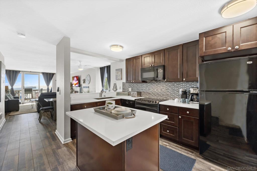 999 Pacific St - photo 8