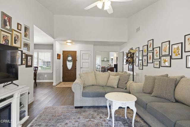 Image 7 of 42 For 44117 Village  44