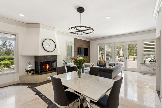 3905 Arroyo Sorrento Rd, San Diego CA: https://media.crmls.org/mediaz/9cb3ff35-5c25-44ec-b5db-dbfee9d91f14.jpg