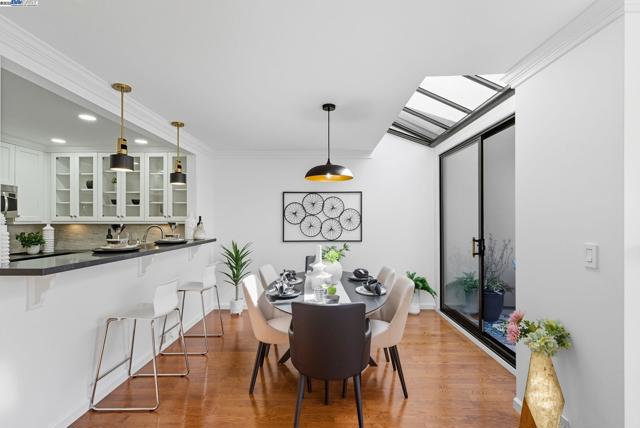 156 Lombard St, San Francisco CA: https://media.crmls.org/mediaz/9cb4036a-5597-4ce1-8c87-e12accf6a3e8.jpg