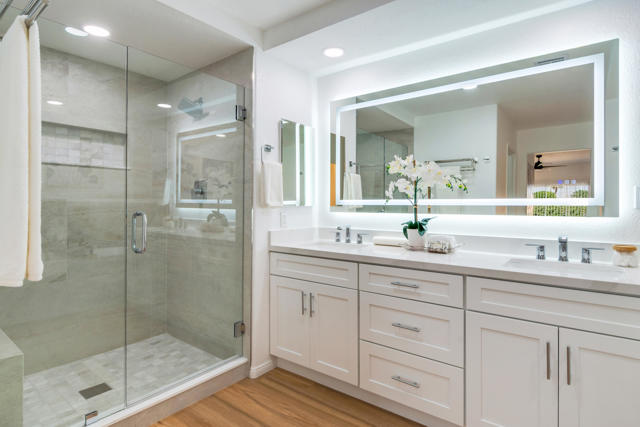 48245 Calle Floristas, La Quinta CA: https://media.crmls.org/mediaz/9cb433fa-99d2-4352-8344-aa35f8fbbd97.jpg