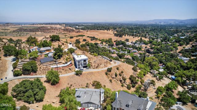 8554 Hillcroft Drive, West Hills CA: https://media.crmls.org/mediaz/9cb46014-12f8-4de5-b2cb-89d651d86828.jpg
