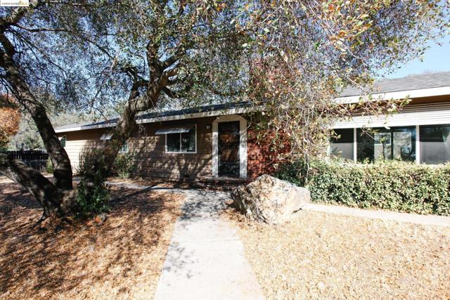 Details for 3650 Rancho Sierra Rd, Auburn, CA 95602