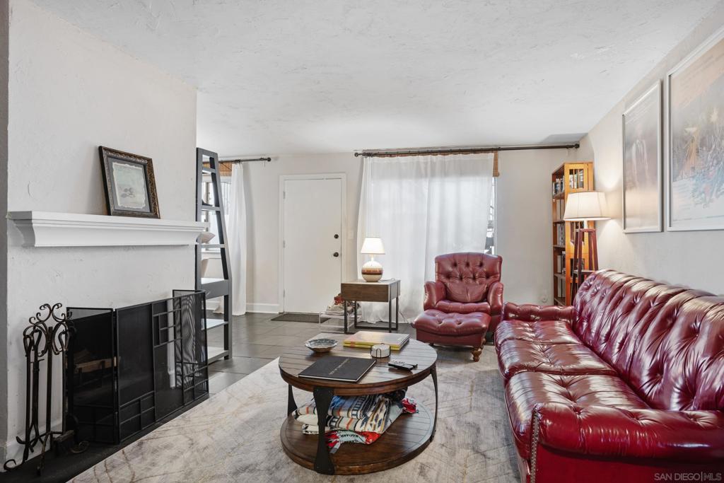 4261 49th Street - photo 2