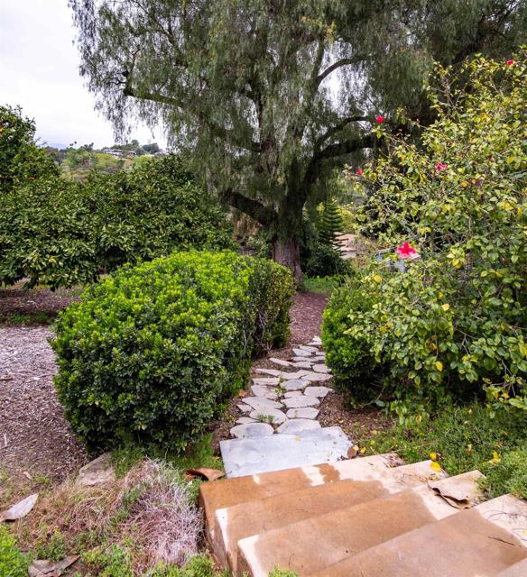 Detail Gallery Image 43 of 53 For 436 Montana Luna Ct, Escondido,  CA 92025 - 4 Beds | 2/1 Baths