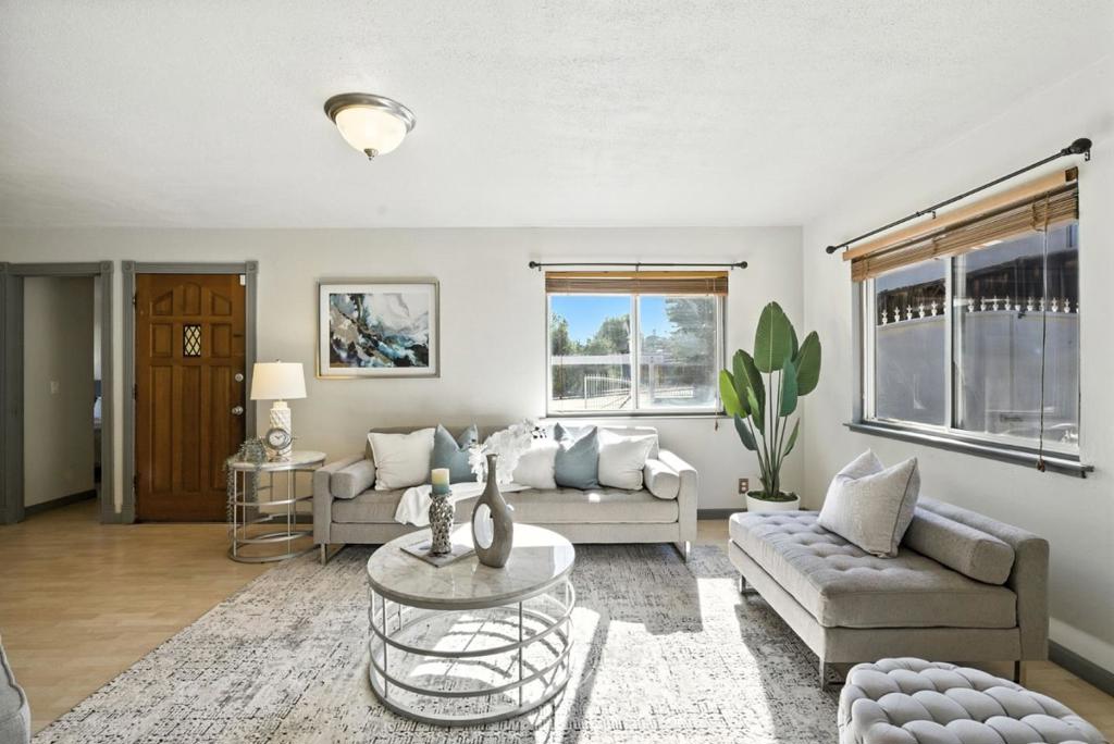 5024 Snow Drive