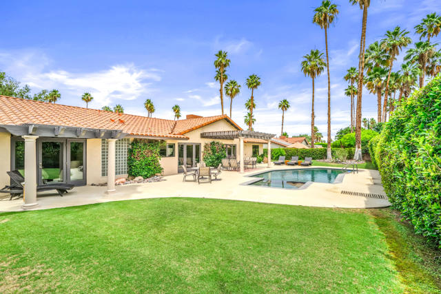 2305 E Sonora Road, Palm Springs CA: https://media.crmls.org/mediaz/9cb89934-0cd9-4ae5-a8c4-28cac2305dd5.jpg