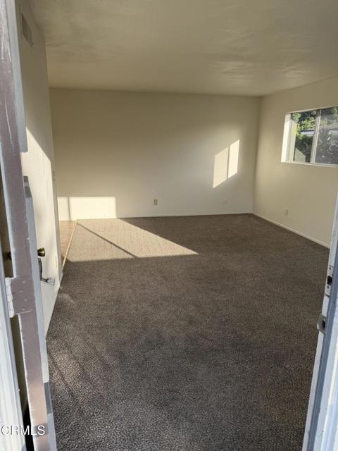 Detail Gallery Image 4 of 13 For 1127 Acadia Pl, Ventura,  CA 93003 - 2 Beds | 1 Baths