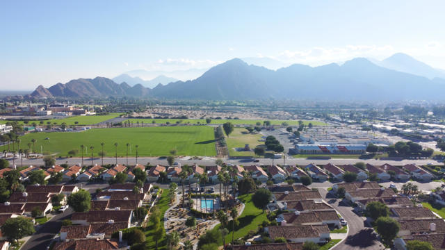 77739 Cape Verde Drive, Palm Desert CA: https://media.crmls.org/mediaz/9cbcb733-c235-4a99-b15b-14abda53e6e5.jpg