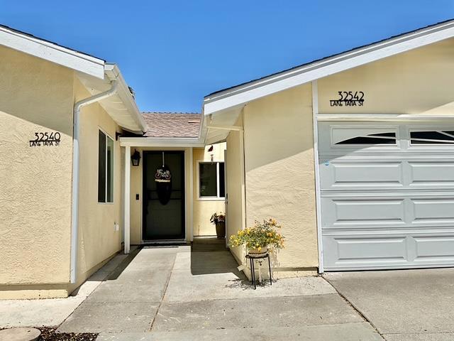 32542 Lake Tana Street, Fremont CA: https://media.crmls.org/mediaz/9cbd400a-a1da-424b-8fac-253822d5bc3d.jpg