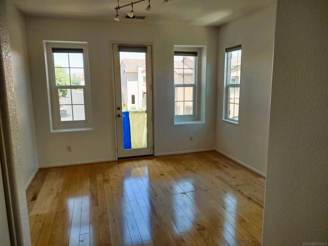 Image 5 of 12 For 13049 Cadencia Pl