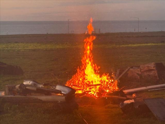 1263 Reservoir Road, Pescadero CA: https://media.crmls.org/mediaz/9cbeac9c-0018-49b7-b928-4d03a73ab9d5.jpg