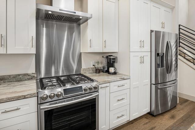 4430 Caminito Ocio, San Diego CA: https://media.crmls.org/mediaz/9cbf25b9-a4bb-4ce9-b08e-26436b8f9d24.jpg