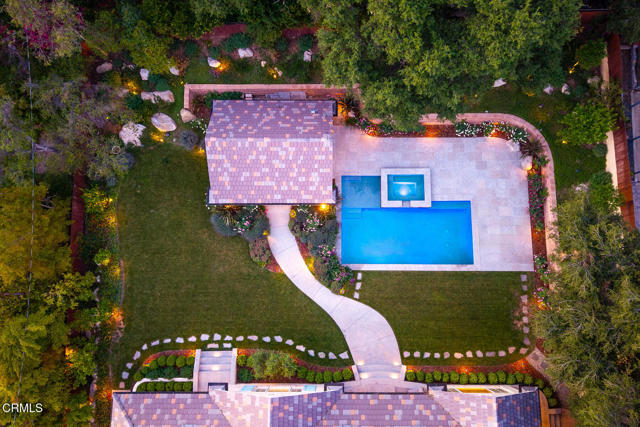 2060 Windover Road, Pasadena CA: https://media.crmls.org/mediaz/9cbf87e5-fe42-41d6-9174-d5d641960740.jpg