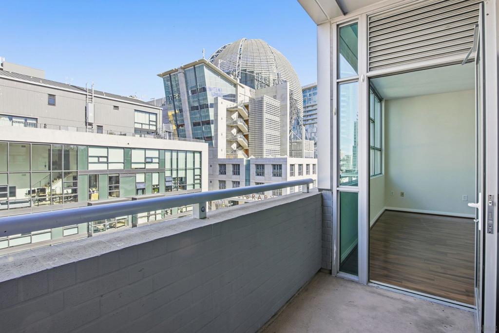 253 10th Ave - photo 13