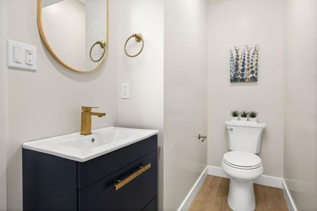 849 Elm Street, San Carlos CA: https://media.crmls.org/mediaz/9cc05ebd-bb07-4ccb-a432-f8638ac04083.jpg