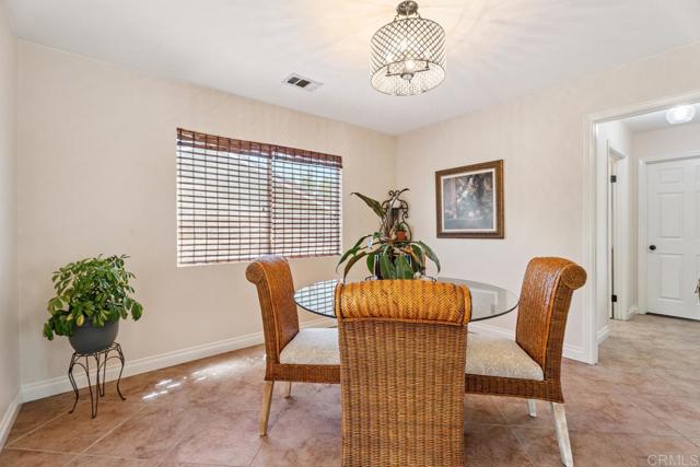 24039 Del Amo Road, Ramona CA: https://media.crmls.org/mediaz/9cc10326-a3cd-4d56-9487-dbd4fc75d722.jpg