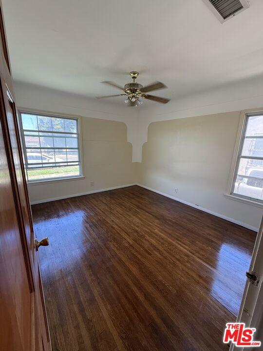 10318 South Manhattan Place photo 3