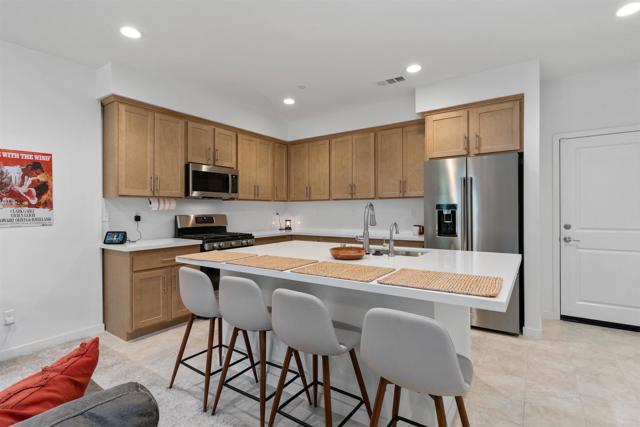 Image 6 of 31 For 39381 Corvina Lane