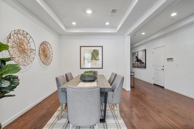 20 Hospital Road, Hollister CA: https://media.crmls.org/mediaz/9cc1aa70-9a92-4f99-8866-b763b391c063.jpg