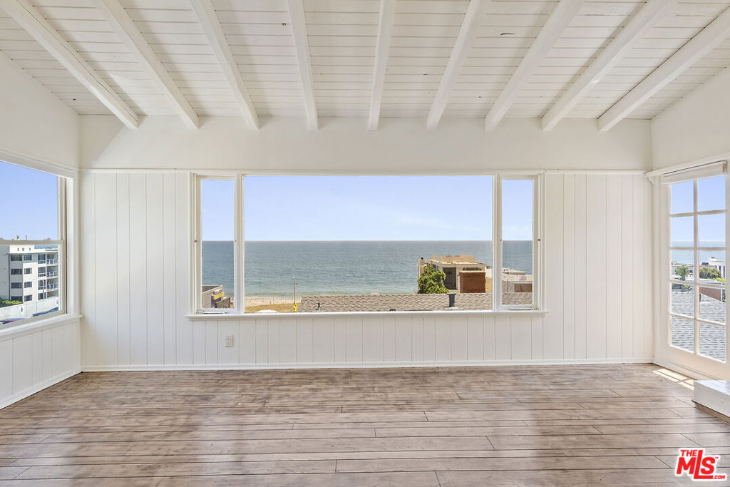22607 PACIFIC COAST Highway