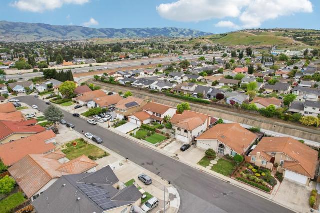 1288 Isengard Court, San Jose CA: https://media.crmls.org/mediaz/9cc4b76c-f592-4752-8005-ec216db634d9.jpg