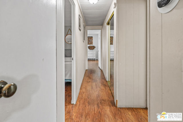 17555 Corkill Rd, Desert Hot Springs CA: https://media.crmls.org/mediaz/9cc5c3a7-4f43-4c09-bada-a9cdfe18d28f.jpg