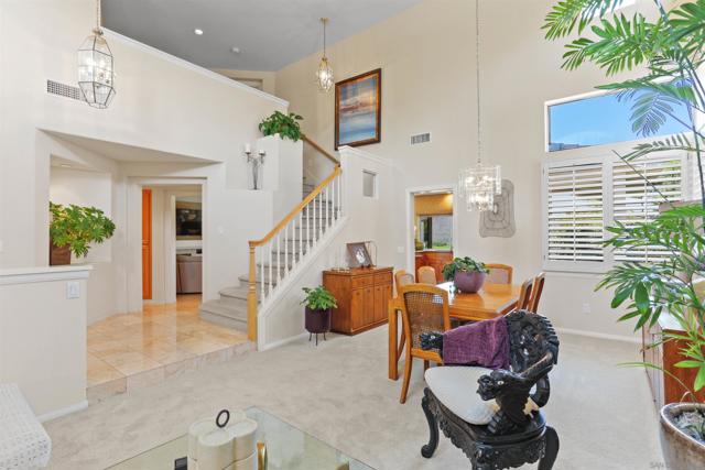 11464 Alborada, San Diego CA: https://media.crmls.org/mediaz/9cc62226-3335-40da-89e6-64be1c28bab0.jpg