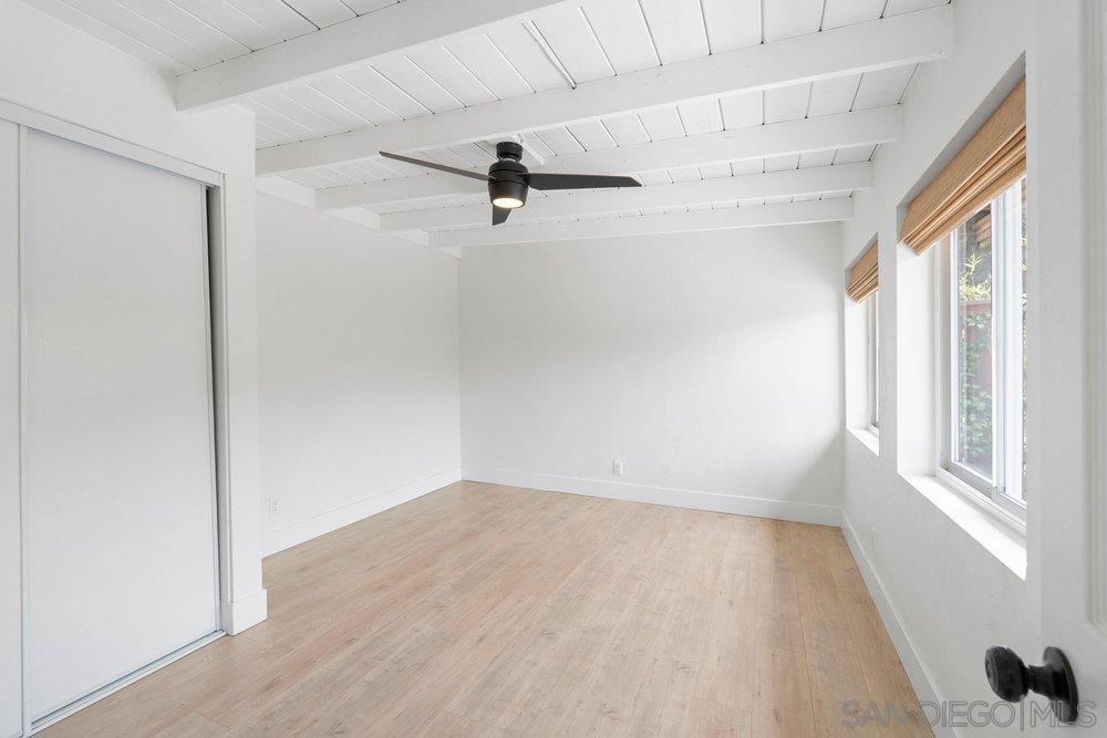 725 Teaberry St - photo 12