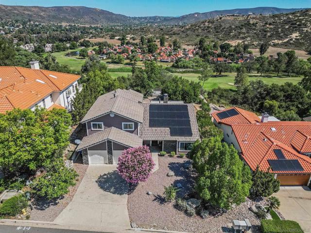 15549 Vista Vicente Dr, Ramona CA: https://media.crmls.org/mediaz/9cc6b807-a241-402c-afff-a39eea0d91da.jpg