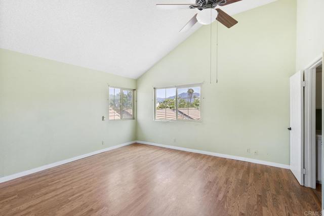 Detail Gallery Image 21 of 35 For 2425 Hawthorn Glen, Escondido,  CA 92027 - 3 Beds | 2 Baths