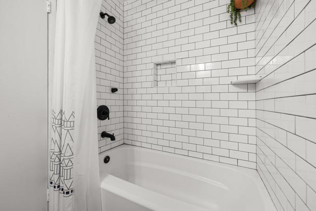 Detail Gallery Image 18 of 29 For 10400 Caminito Cuervo #260,  San Diego,  CA 92108 - 1 Beds | 1/1 Baths