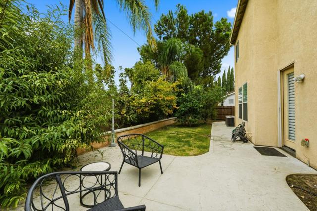 2405 Summerlin Drive, Modesto CA: https://media.crmls.org/mediaz/9cc920e8-5a37-4aa5-90b8-f55bbc991afb.jpg