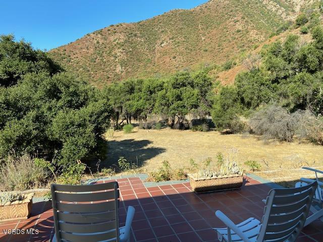 16350 Maricopa Highway, Ojai CA: https://media.crmls.org/mediaz/9cc94ca8-4ce0-47db-adf0-aab82bc1453b.jpg