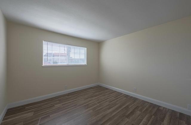 1076 Sherman Drive, Salinas CA: https://media.crmls.org/mediaz/9cc9bf36-80db-4eab-a47e-d5e6da9ac0d5.jpg