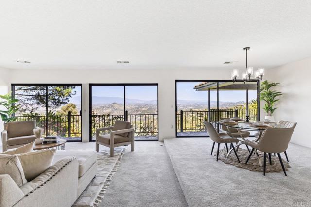 Detail Gallery Image 4 of 54 For 9613 Meadow Mesa Dr, Escondido,  CA 92026 - 4 Beds | 2/1 Baths