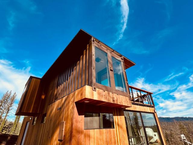 518 Container Way, Boulder Creek CA: https://media.crmls.org/mediaz/9cc9f12c-d9b4-4fd6-8e3c-d820200b8619.jpg