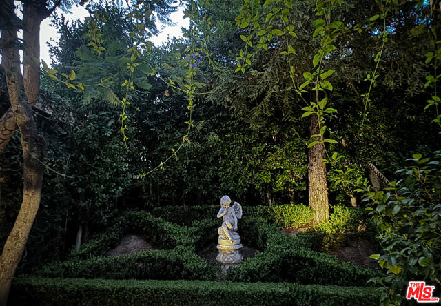 24822 Wooded Vista, West Hills CA: https://media.crmls.org/mediaz/9ccb76be-f8c4-4964-bd5d-94e47deaef1e.jpg