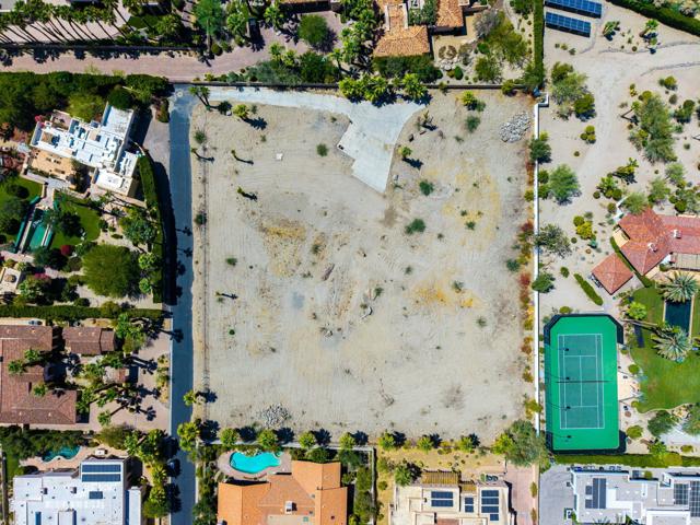 49425 Jfk Trail Trail, Palm Desert CA: https://media.crmls.org/mediaz/9ccd0515-28ef-4c53-bbb3-89fb8c5851d2.jpg