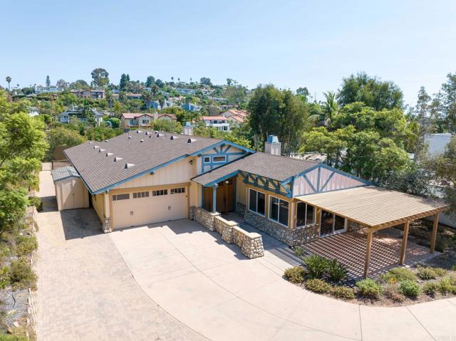 Detail Gallery Image 35 of 48 For 2435 Unicornio St, Carlsbad,  CA 92009 - 4 Beds | 3/1 Baths