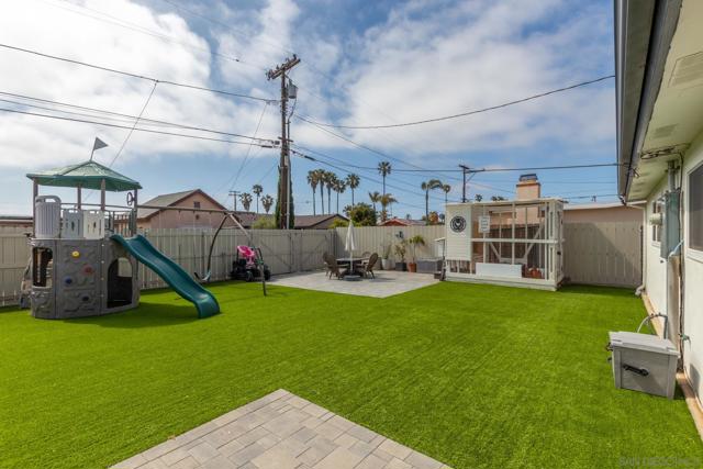 1410 California St., Imperial Beach CA: https://media.crmls.org/mediaz/9ccfbb9e-0d29-4e1e-b9fb-02e680e0722f.jpg